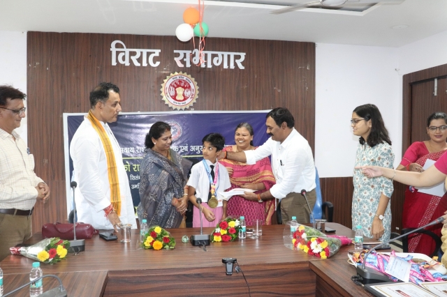 PSY MERITORIOUS HONOR CEREMONY SHAHDOL MP